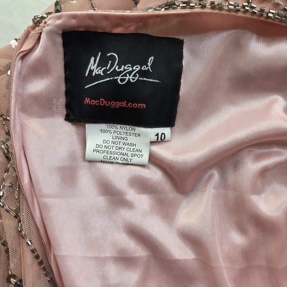 Mac Duggal Blush Pink Sequin V-Neck Gown Size 10 NEW w/ Defect - Picture 9 of 16